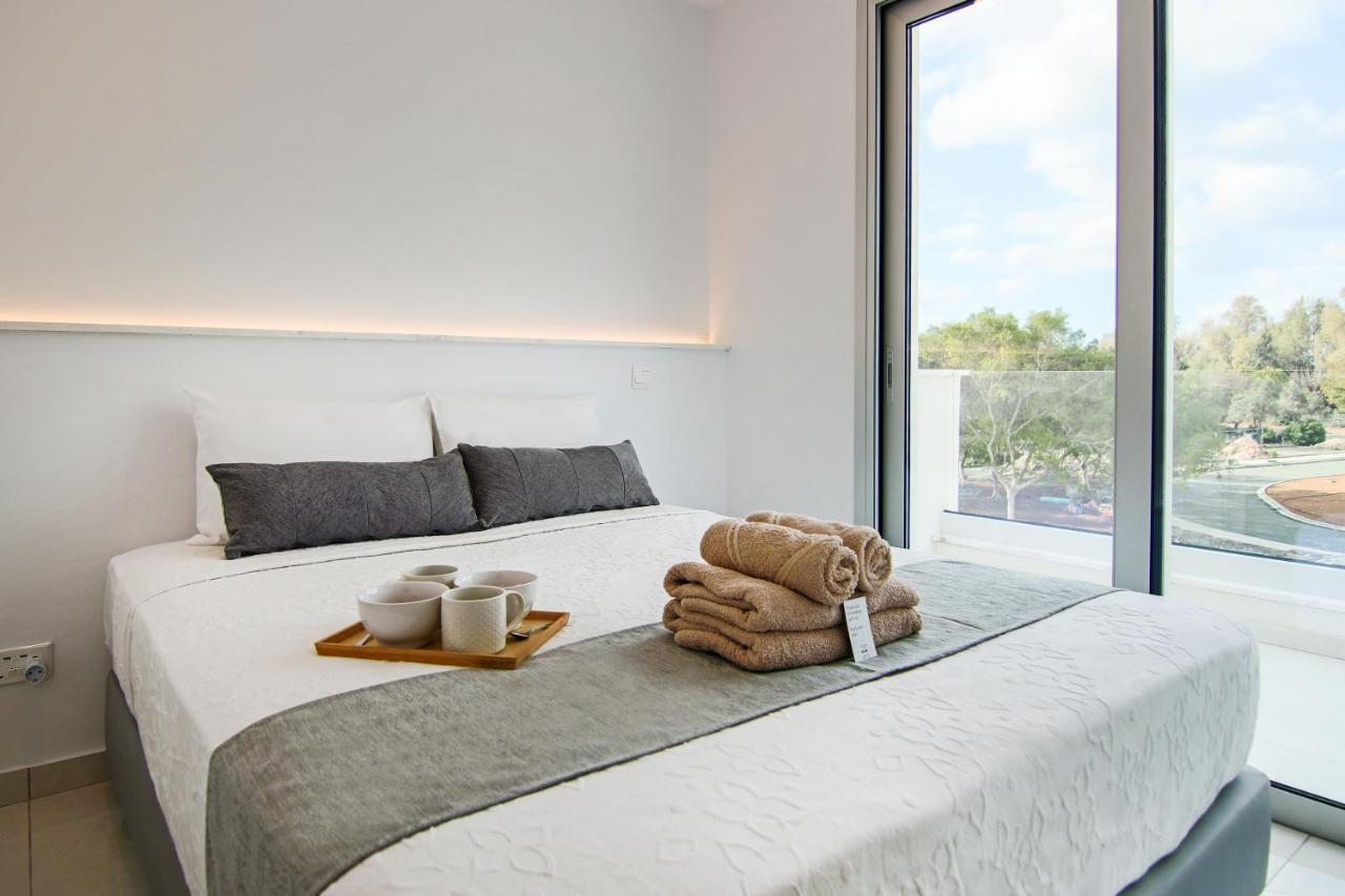 Phaedrus Living - Seaside Executive Flat Harbour 101 Apartment Paphos Ngoại thất bức ảnh